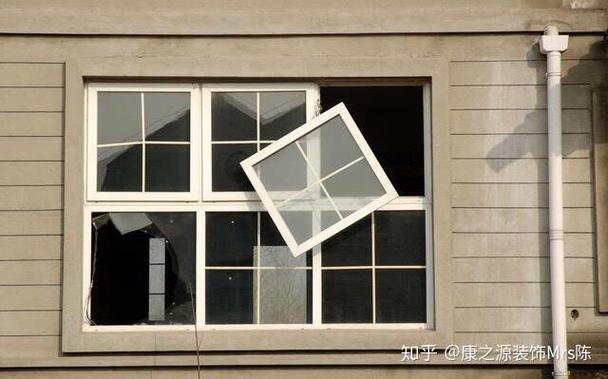 塑鋼門質(zhì)量檢查全攻略 從型材到安裝的實(shí)用指南